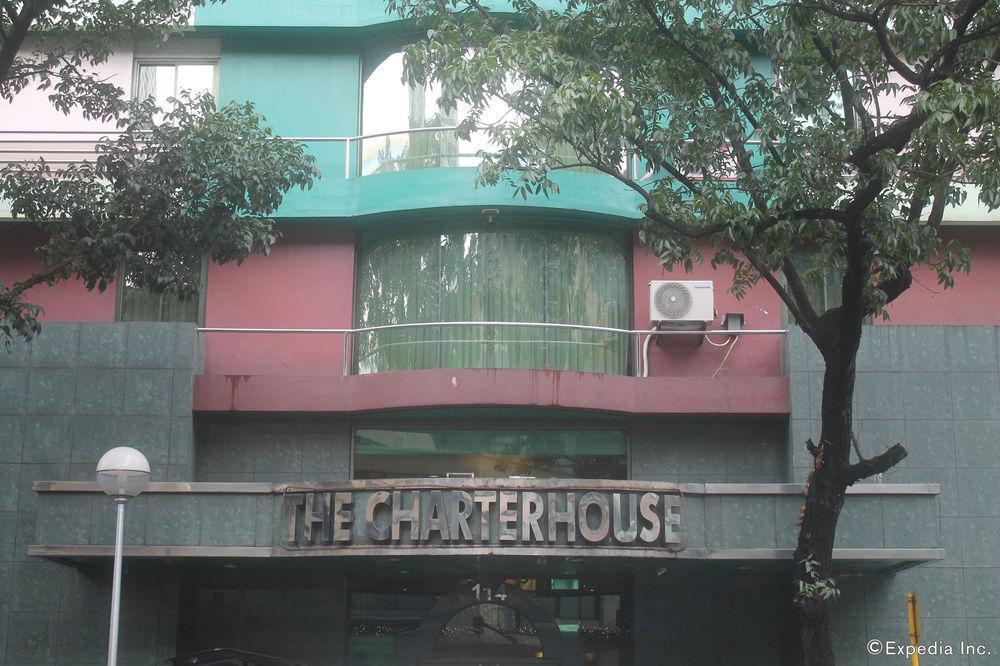 Отель The Charter House Манила Экстерьер фото